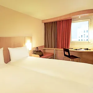 Ibis Hauptbahnhof Дюссельдорф